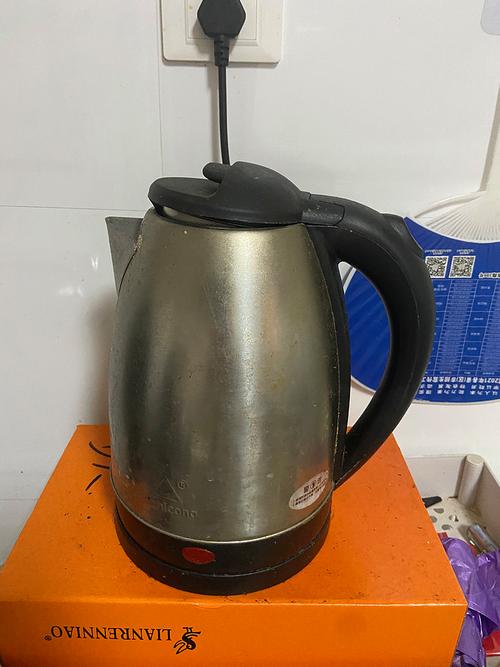 出租屋必备烧水壶 小空间里的热水自由指南